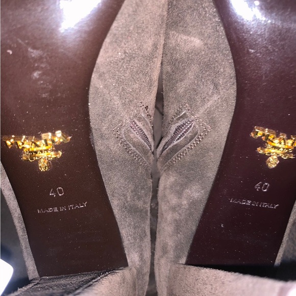 PRADA Ladies Knee High Brown Suede, High Heeled, Side Zip Up Boots Like New! - Picture 4 of 11